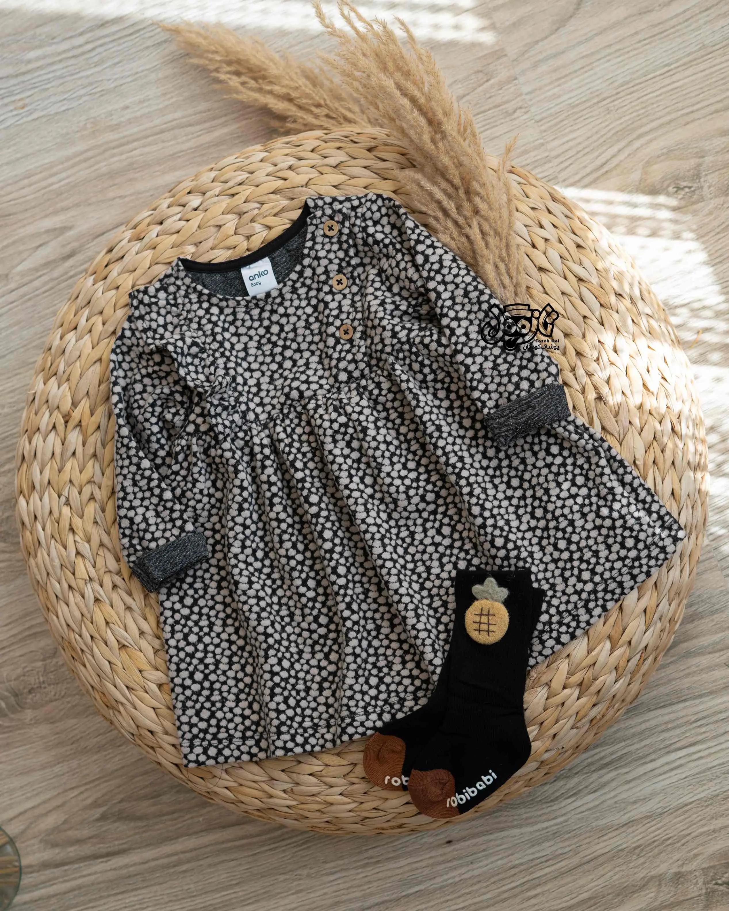 پیراهن دخترانه