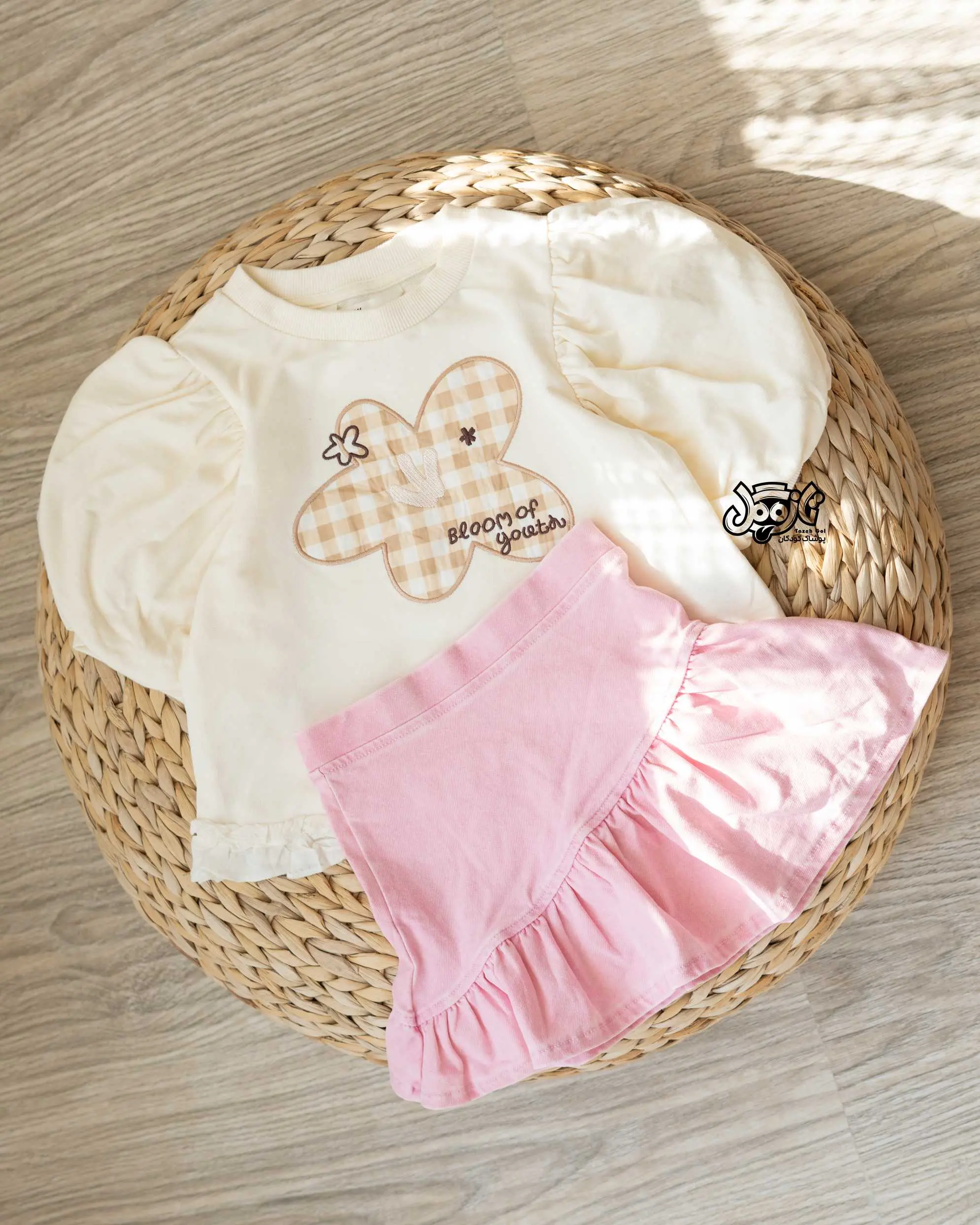 بلوز و دامن دخترانه