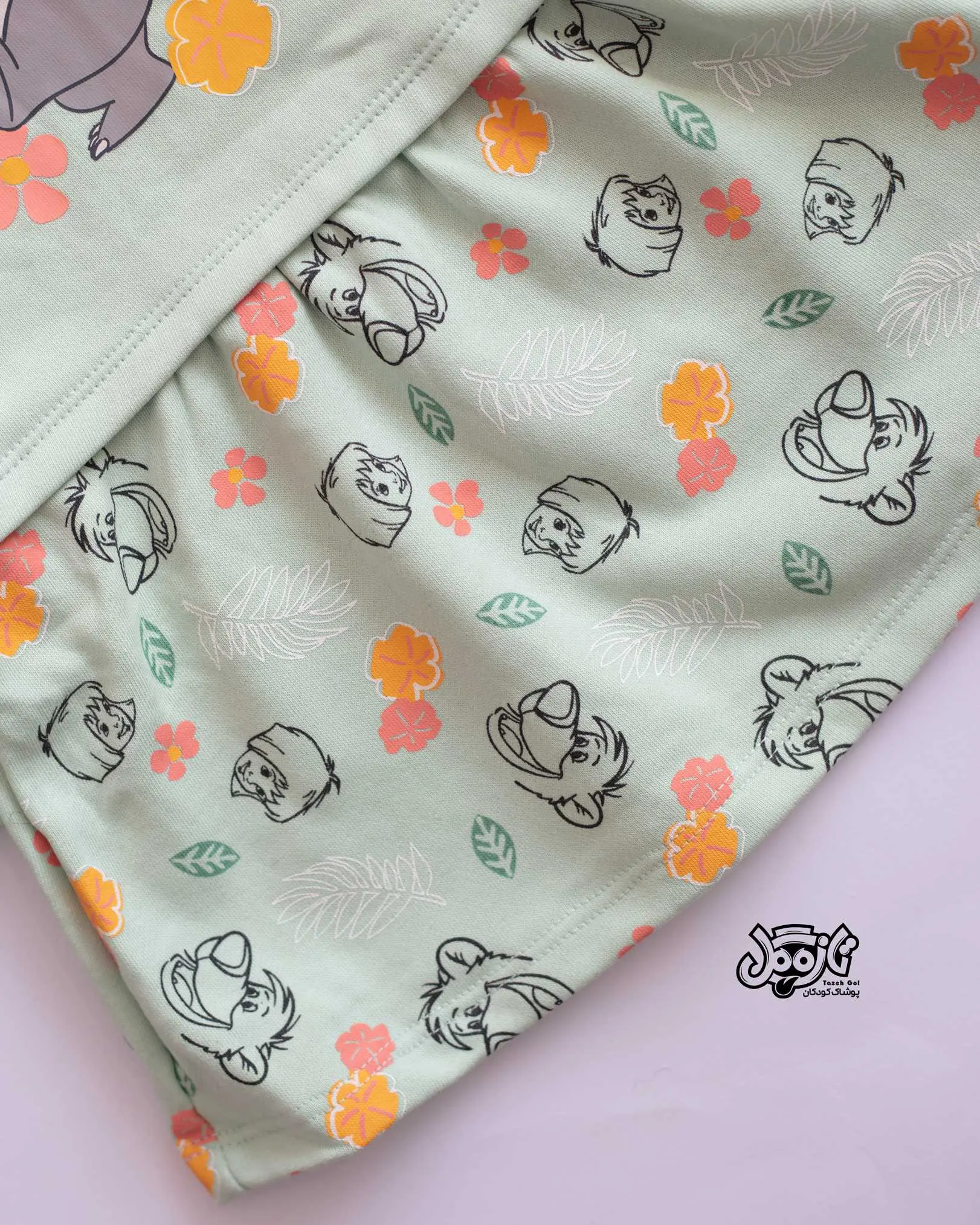 پیراهن با طرح کارتونی