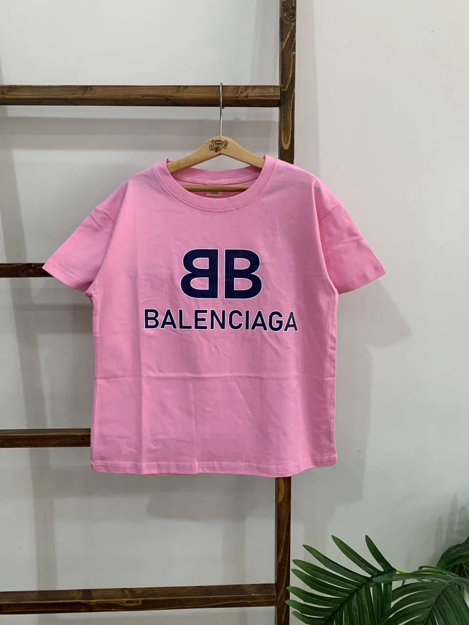 تیشرت بالنسیاگا (Balenciaga)