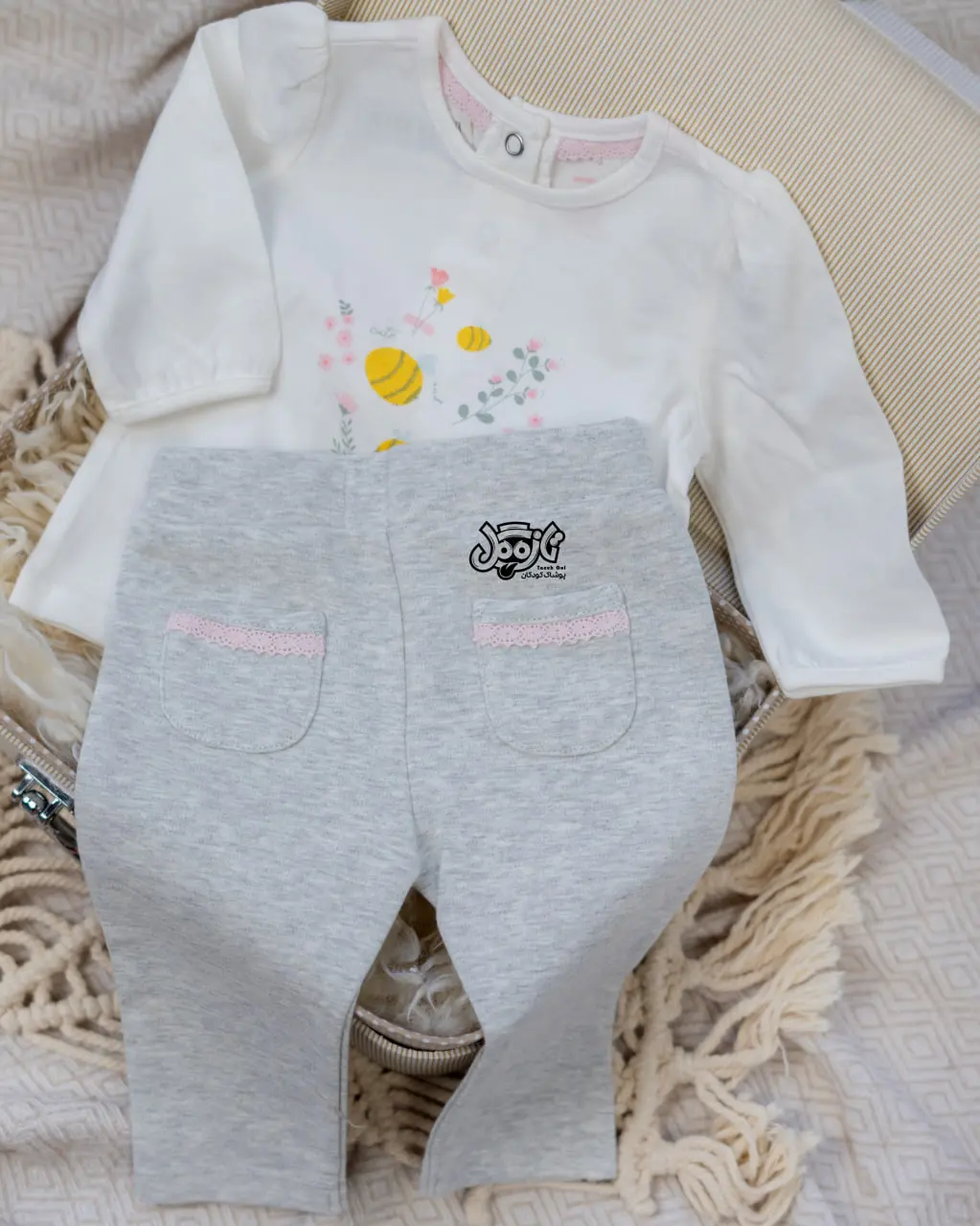 ست سفید نقلی baby club زنبور