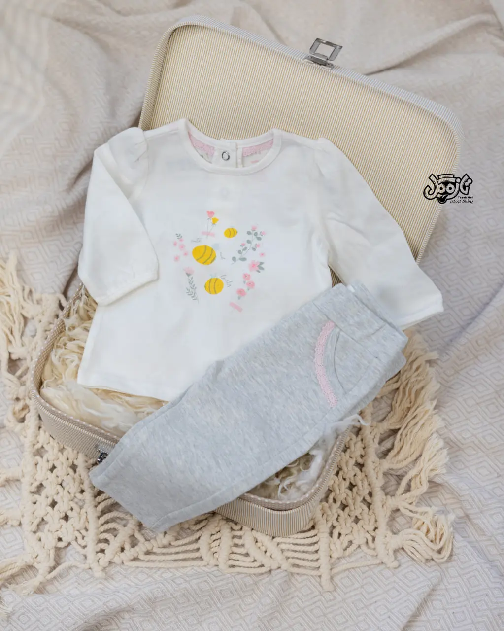 ست سفید نقلی baby club زنبور